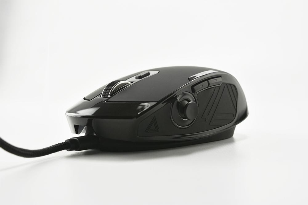 The Lexip PU94 – The Gaming Mouse That Is Not Just Built For Hard-Core Gamers, But Also For Hard-Core Office Professionals