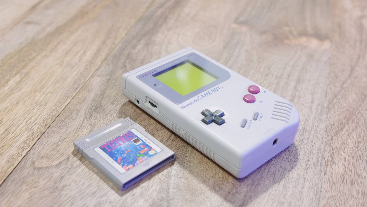 Nintendo’s Original Game Boy Dismantling The 8-Bit Handheld Console On Its 30th Anniversary