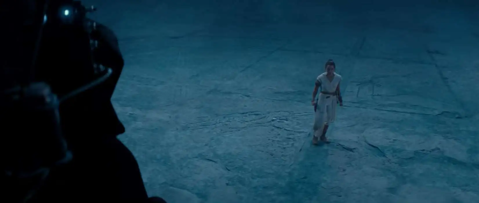 Rey Confronts The Emperor in Star Wars The Rise of Skywalker