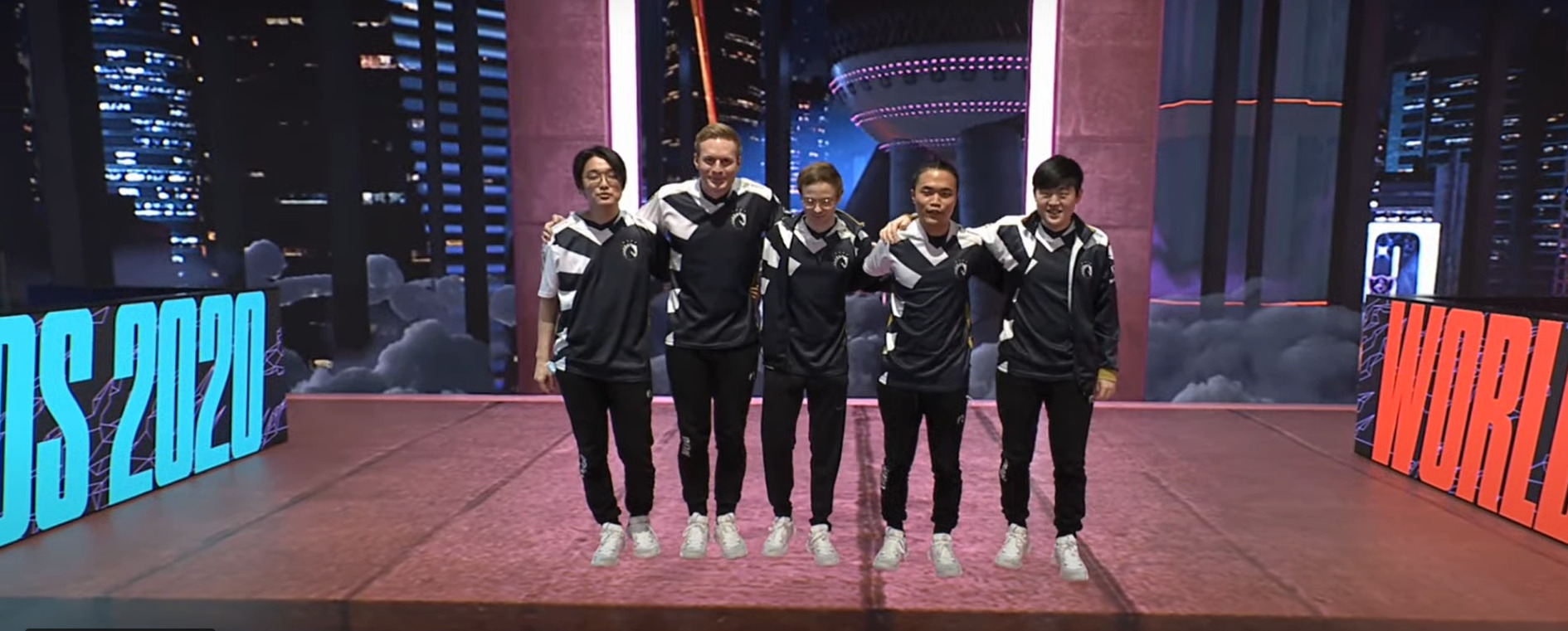 League Of Legends World Championship 2020 Main Group Event Day Five: Suning Vs Team Liquid