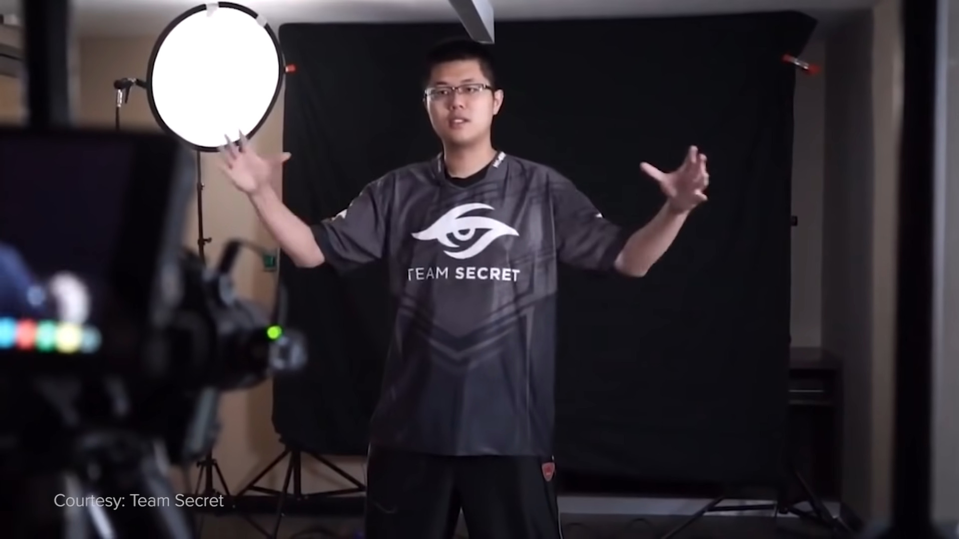 Former 4Fun Midlaner EternalEnvy Announces That He Is Looking For A New Team