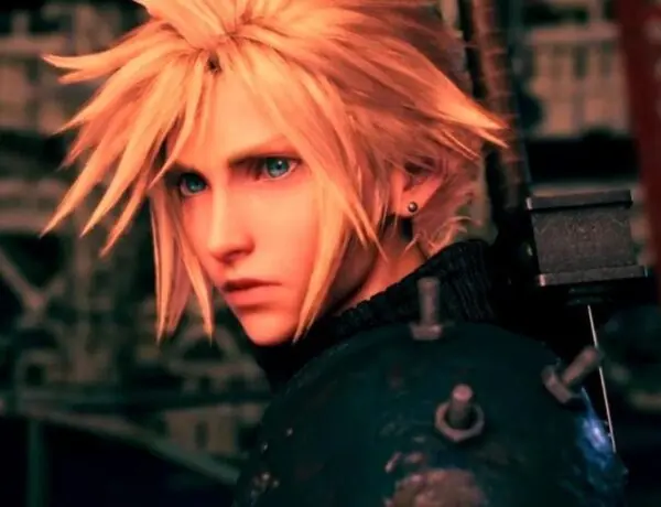 The Main Character From Final Fantasy VII, Cloud Strife, Has A New Figure Out Now From Square Enix That Comes With An NFT Token