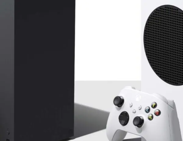 Phil Spencer has stated that increasing the price of the Xbox is not the appropriate course of action.