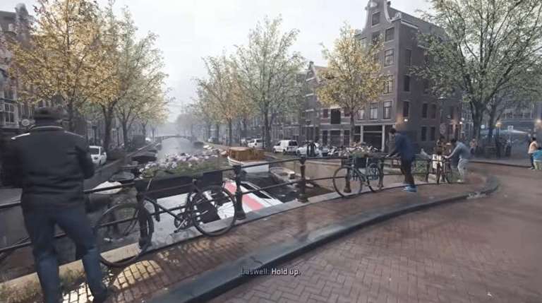 Fans of the Call of Duty series have praised the Amsterdam level in Modern Warfare 2 for its realistic presentation.