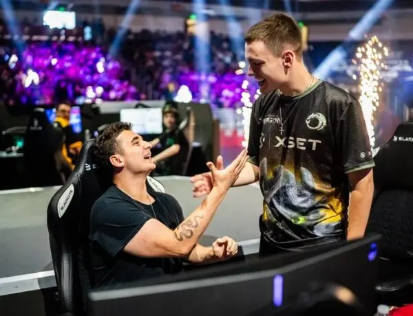 Fortnite Competitive Drops Epic Photo, Fans Beg for Codes