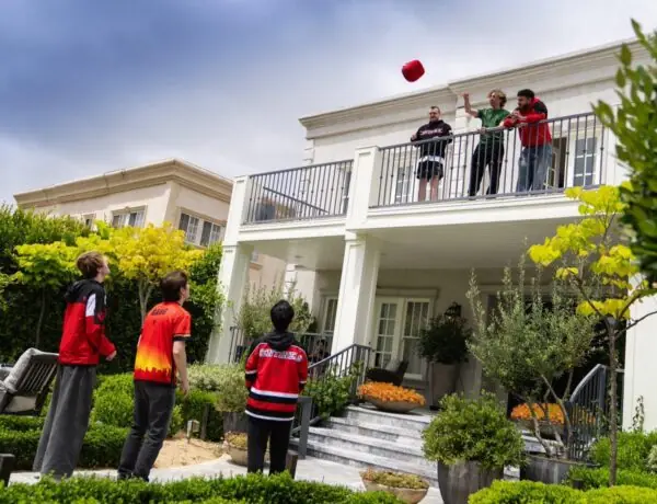 Sentinels Throw a Wild House Party and Fans Are Losing It Over N4rrate's Jacket