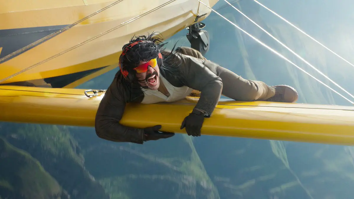 Dr Disrespect Returns From Korea, Fans Beg Him to Skip Warzone