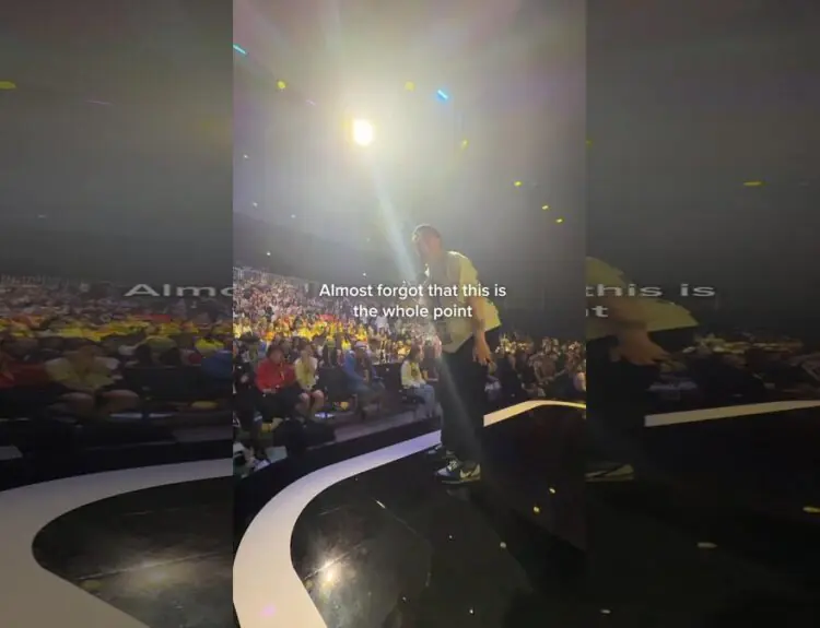 Twitch's 'Real Room' Tweet Sparks Controversy Among Gamers