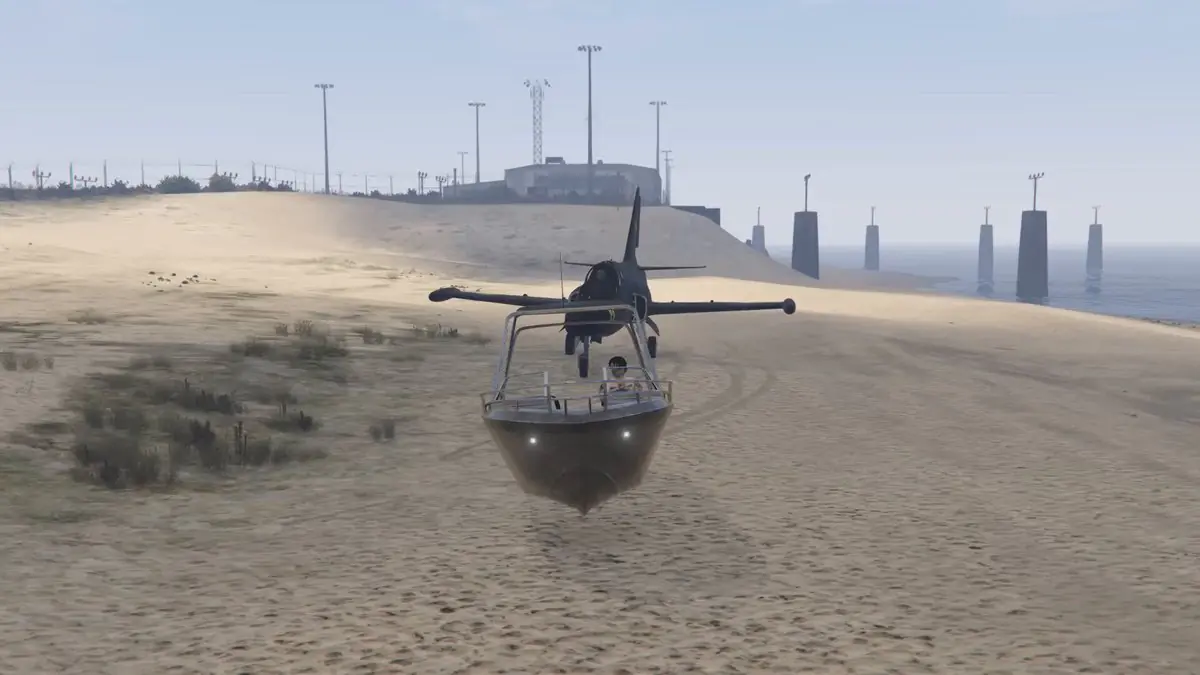 GTA Online Player Parks Boat On Top Of Maze Bank Tower In Wild Stunt