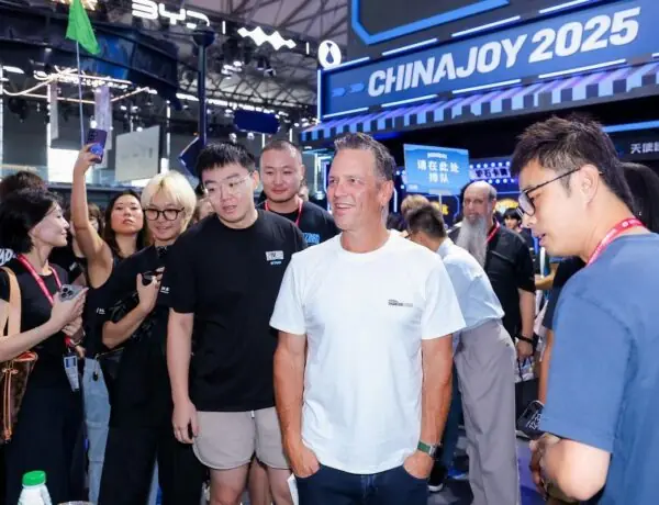 Xbox Bosses Phil Spencer and Sarah Bond Hit Up ChinaJoy 2025