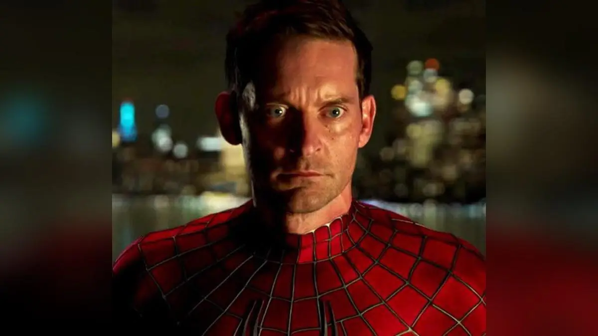 Tobey Maguire Spotted in London Fueling Spider-Man and Avengers Movie Rumors