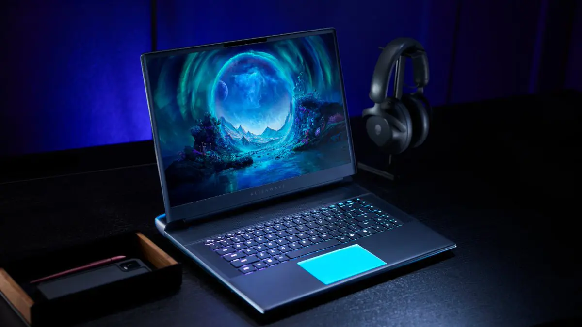 Alienware's New Gaming Laptop Has Players Drooling Over Its Looks