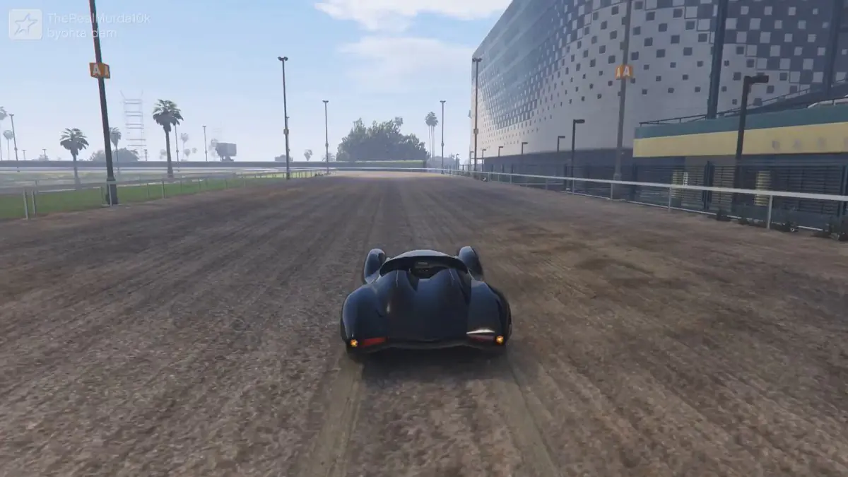 GTA Online Player Pulls Off Insane Flying Car Landing That Defies Physics