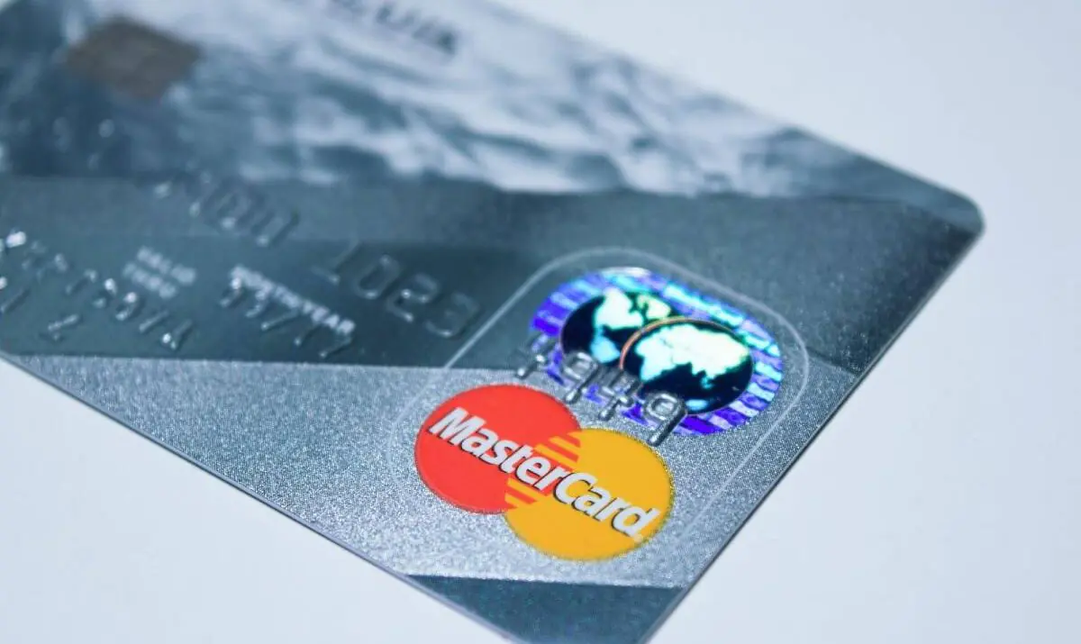 Mastercard Partners with Kraken to Launch Crypto Debit Cards in Europe