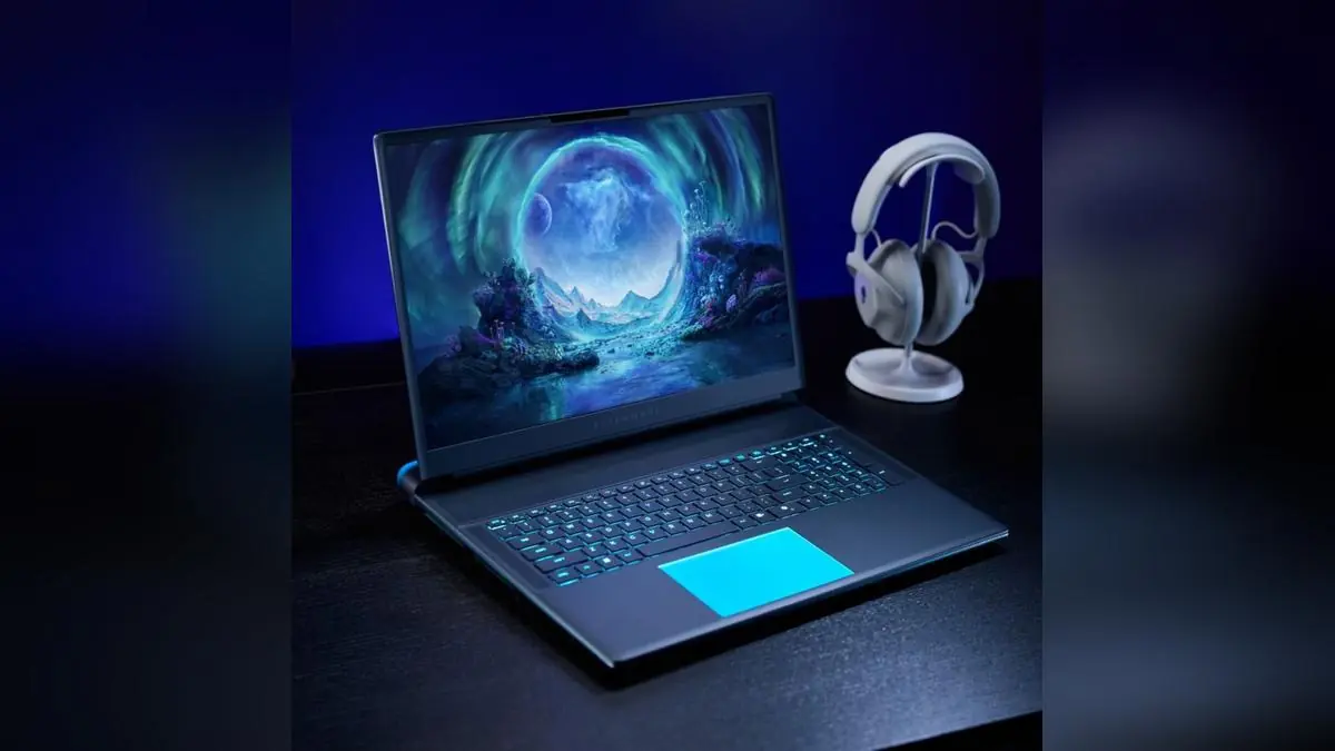 Alienware's Area-51 vs Aurora Laptop Debate Sparks Gamer Passion Online