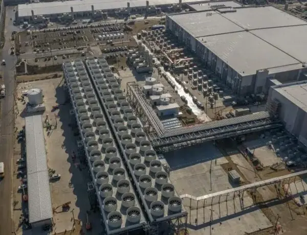 Applied Digital's Secret AI Data Center Sparks Backlash and Conspiracy Theories