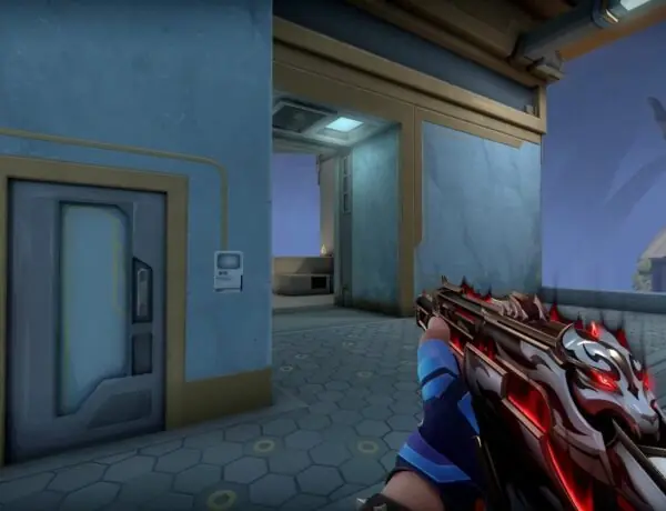 VALORANT's New Ayakashi Phantom Skin Sparks Huge Price Debate Among Players