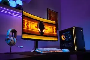 Alienware's Viral Tweet Asks Gamers to Name a Game Without the Letter E