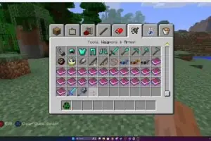 Minecraft Legacy Console Edition Gets Mace Weapon Through Clever Mod