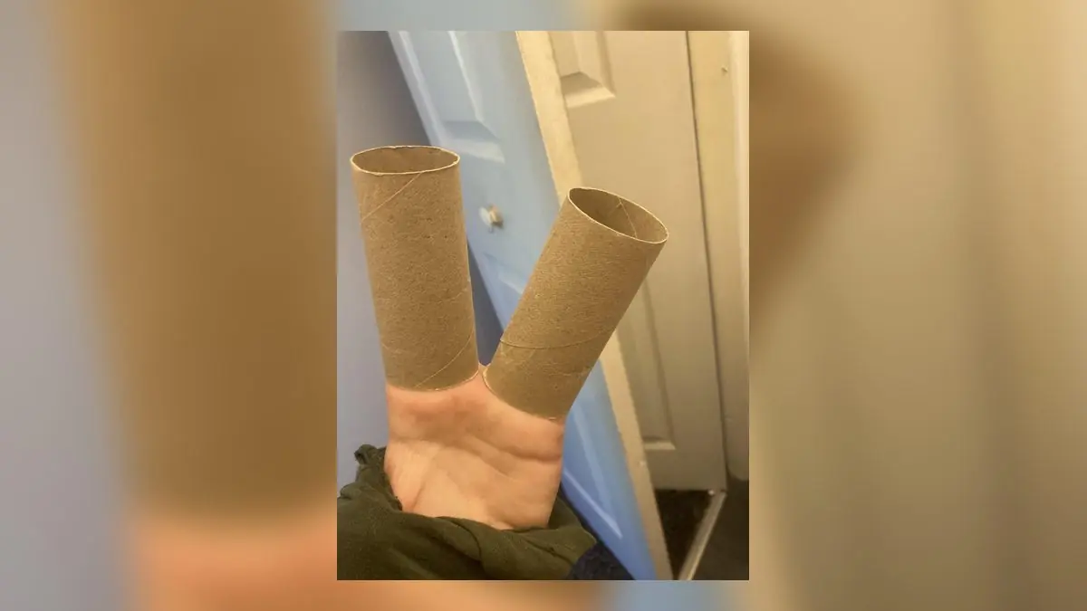 This Elden Ring Two Fingers Cosplay Will Give You Guidance (And Chills)