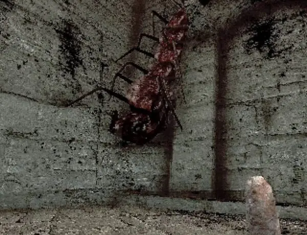 Free Horror Game Has You Climbing While Giant Centipede Chases You