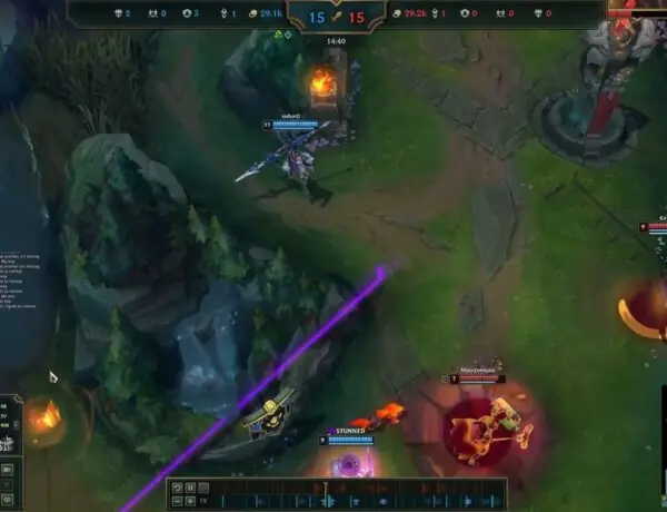 League Player Gets Pentakill Using Only Boots and Statikk Shiv