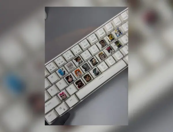 Overwatch Fan Creates Custom Keyboard and Asks Community to Choose the W Key Character