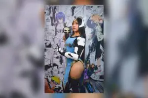 Stunning Symmetra Cosplay Shows Why Overwatch Fans Are the Best